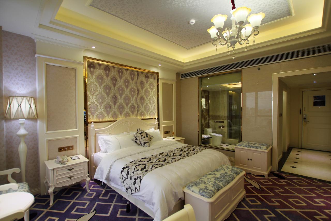 Jin Long Wan Hao Hotel Wuzhou Екстериор снимка