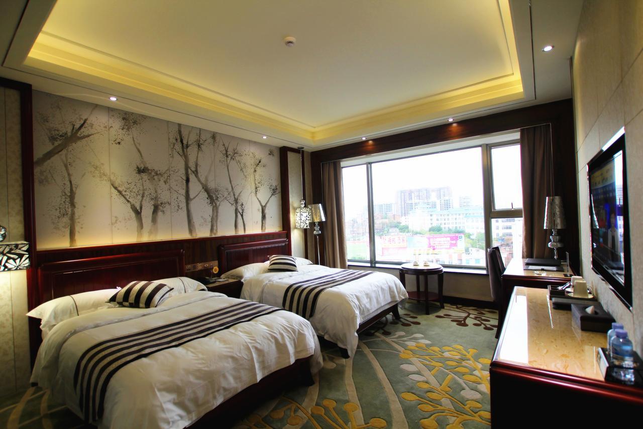 Jin Long Wan Hao Hotel Wuzhou Екстериор снимка