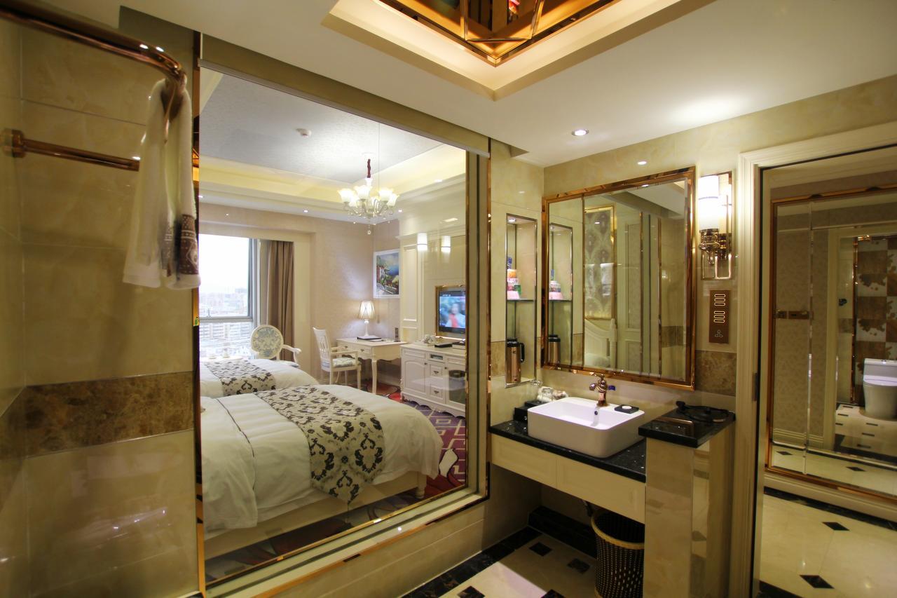 Jin Long Wan Hao Hotel Wuzhou Екстериор снимка