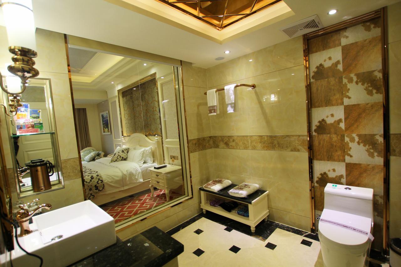 Jin Long Wan Hao Hotel Wuzhou Екстериор снимка